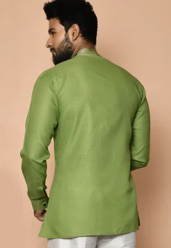 Digital Printed Collar Cotton Short Kurta in Green