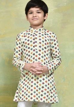 Digital Printed Cotton Kurta in Off White