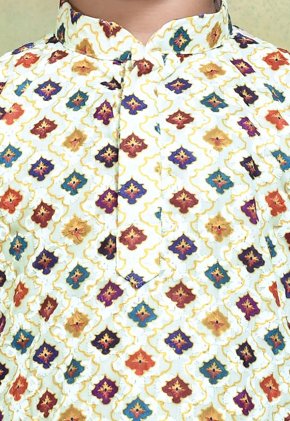 Digital Printed Cotton Kurta in Off White