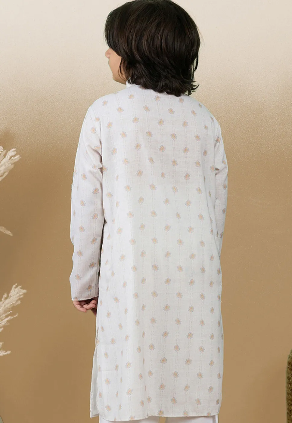 Digital Printed Cotton Kurta in Off White