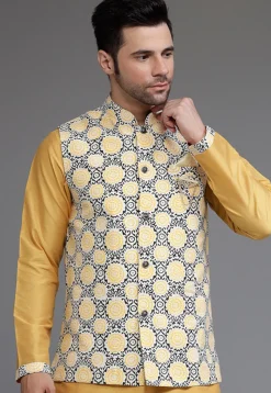 Digital Printed Cotton Silk Nehru Jacket in Off White