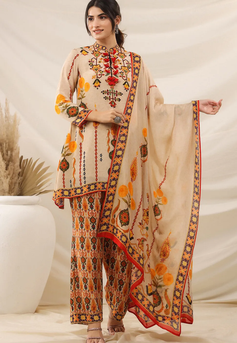 Digital Printed Crepe Pakistani Suit in Light Beige