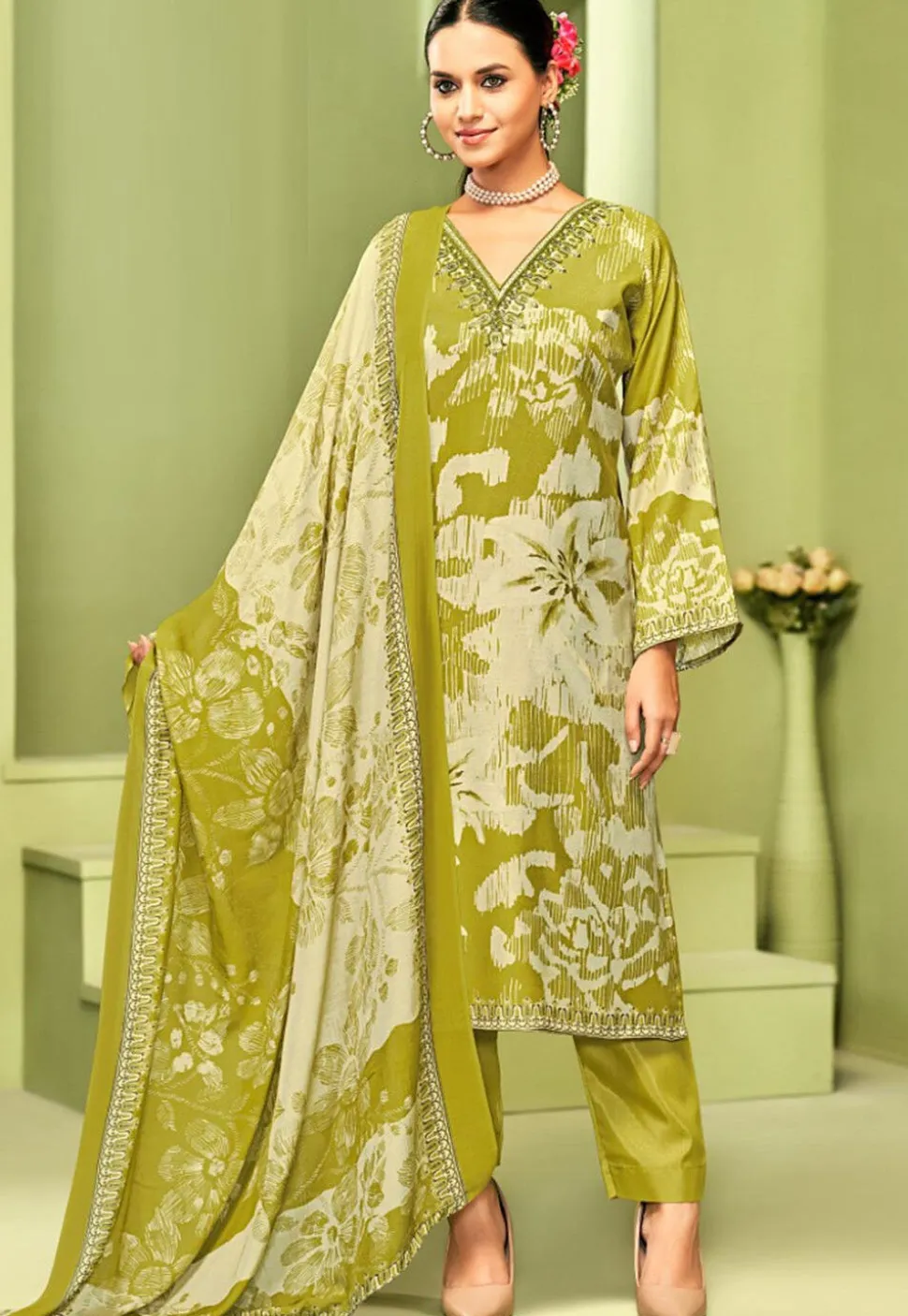 Digital Printed Crepe Pakistani Suit in Light Green