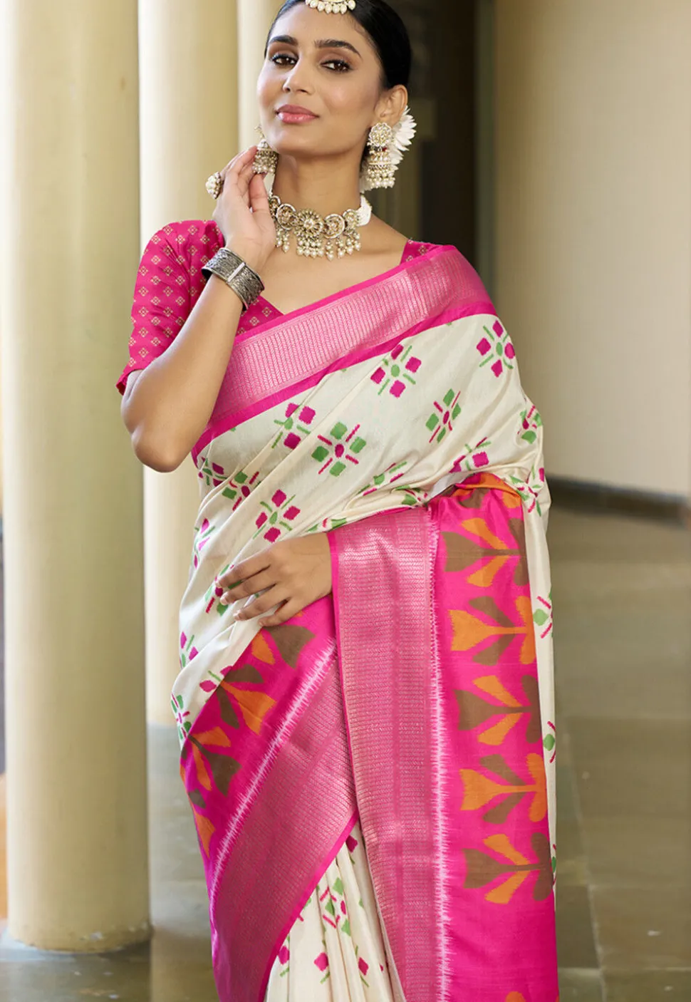 Digital Printed Crepe Saree in Cream