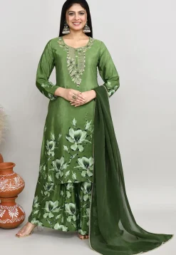 Digital Printed Crepe Silk Pakistani Suit in Green