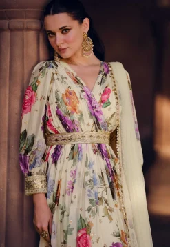 Digital Printed Georgette Abaya Style Kameez in Off White