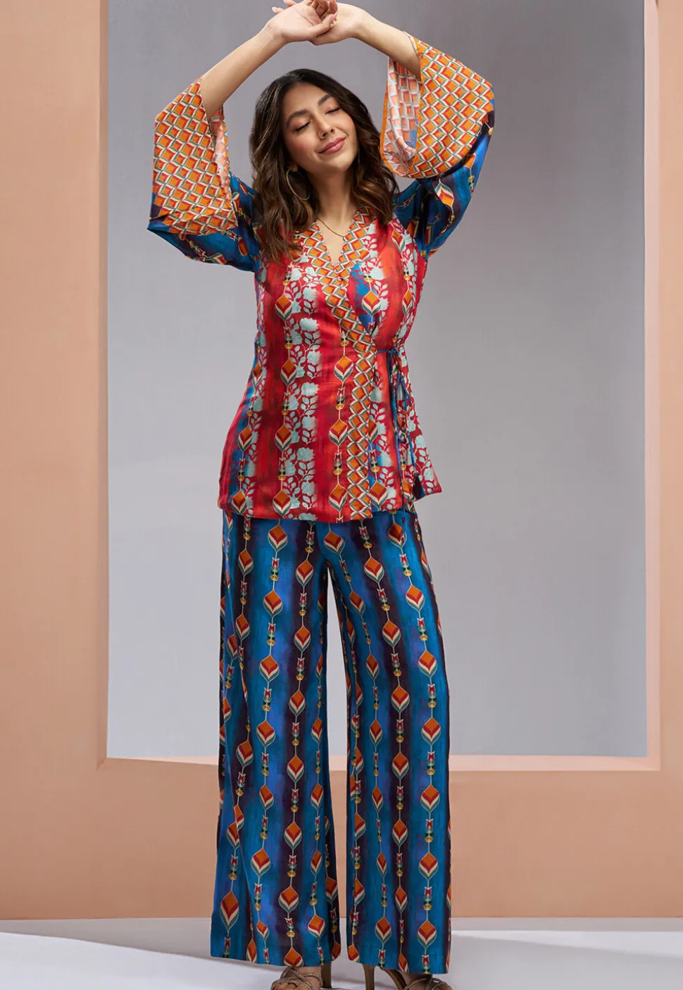 Digital Printed Muslin Silk Wrap Top Set in Red