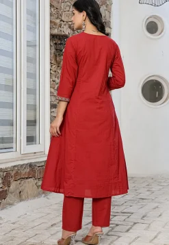 Digital Printed Pure Cotton Pakistani Suit in Maroon