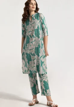 Digital Printed Rayon Straight Kurta Set in Green