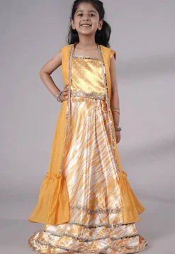 Digital Printed Satin Crop Top Set in Yellow