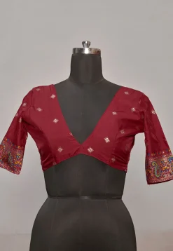 Digital Printed Tussar Silk Saree in Maroon