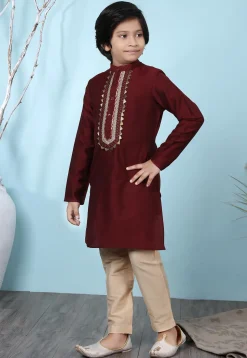Embellished Cotton Silk Kurta Set in Maroon