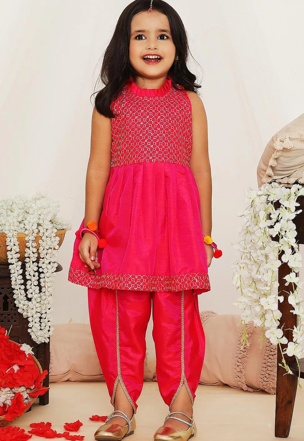 Embroidered Art Silk Aline Kurta Set in Fuchsia