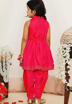 Embroidered Art Silk Aline Kurta Set in Fuchsia