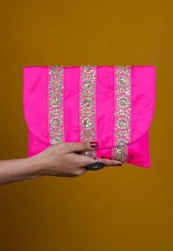 Embroidered Art Silk Clutch Bag in Fuchsia