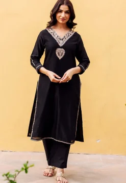 Embroidered Chanderi Silk Straight Kurta Set in Black