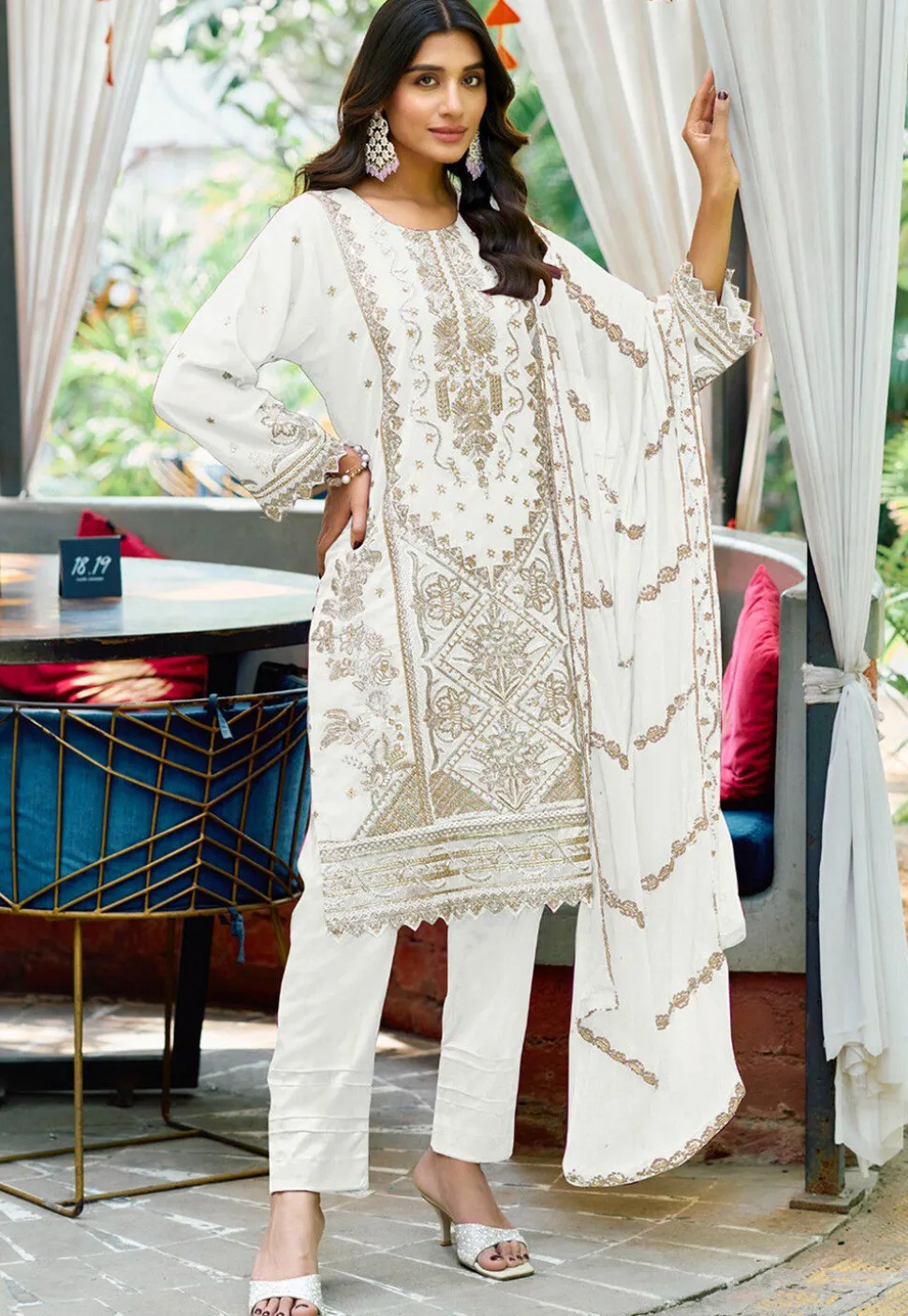 Embroidered Chiffon Scalloped Pakistani Suit in Off White