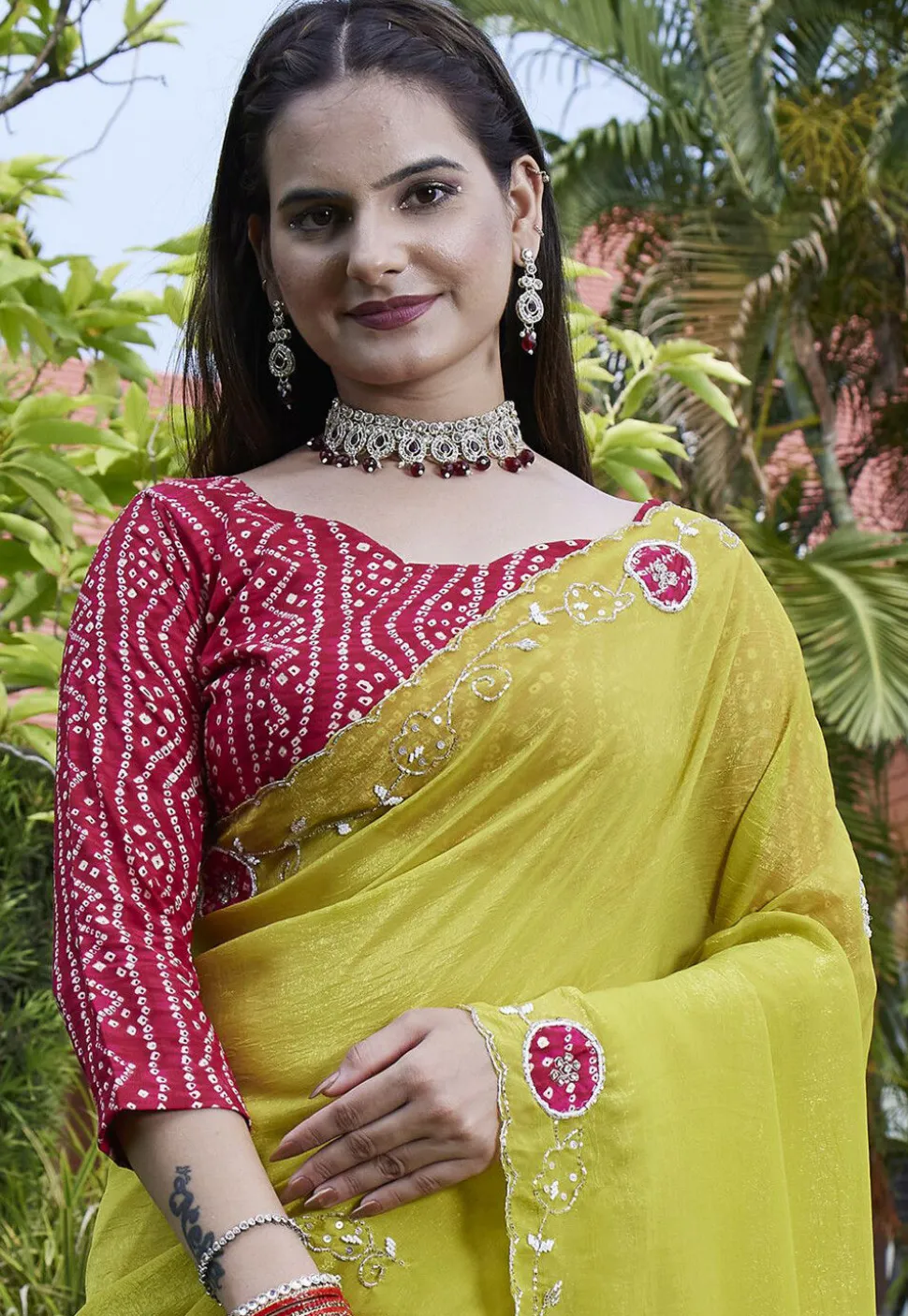 Embroidered Chiffon Scalloped Saree in Light Green