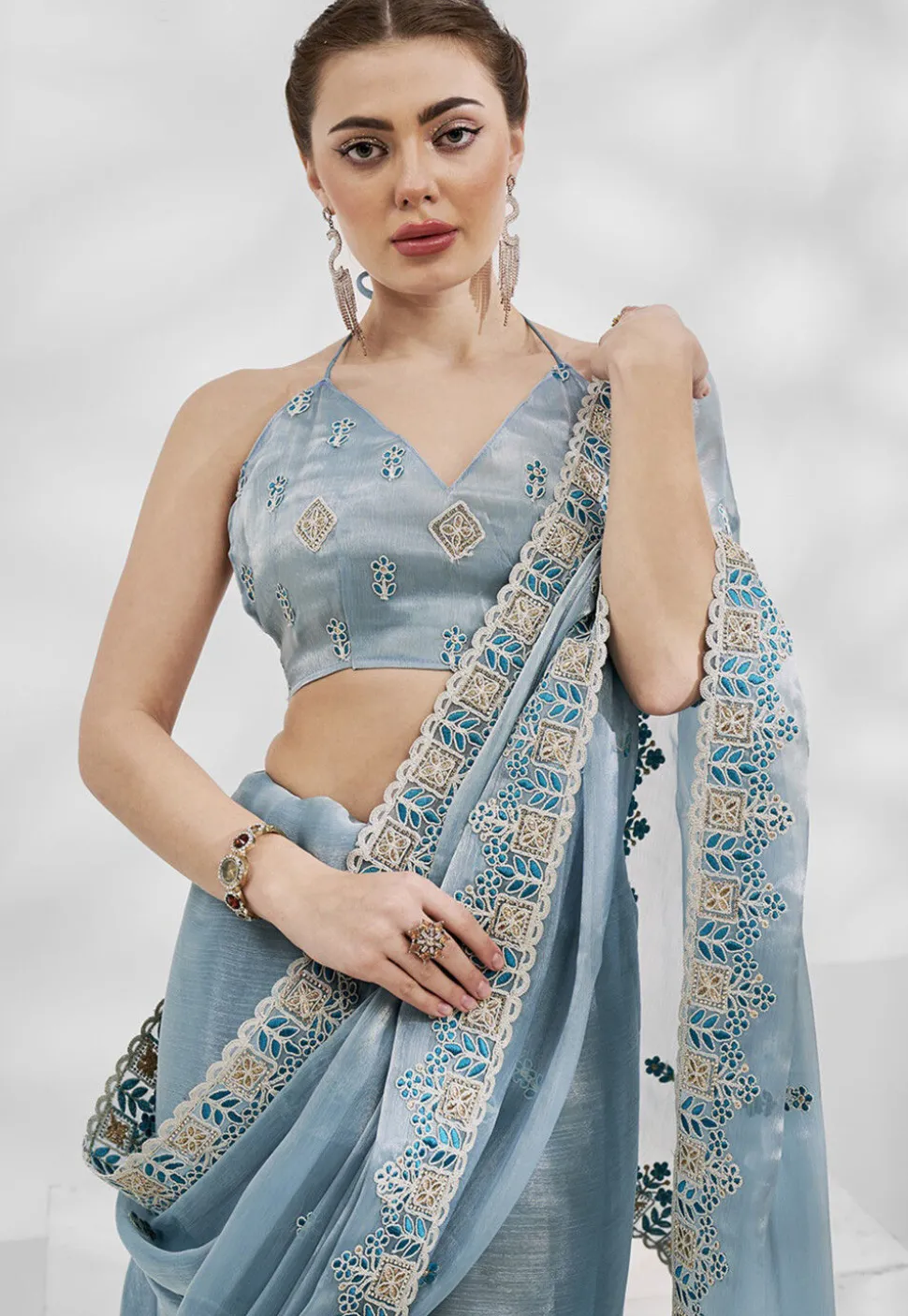 Embroidered Chinon Chiffon Scalloped Saree in Blue