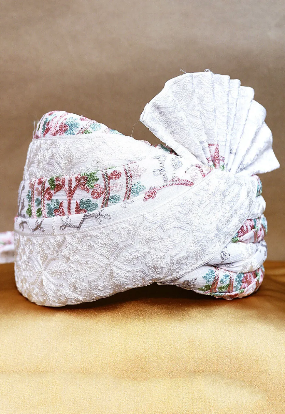 Embroidered Chinon Chiffon Turban in White