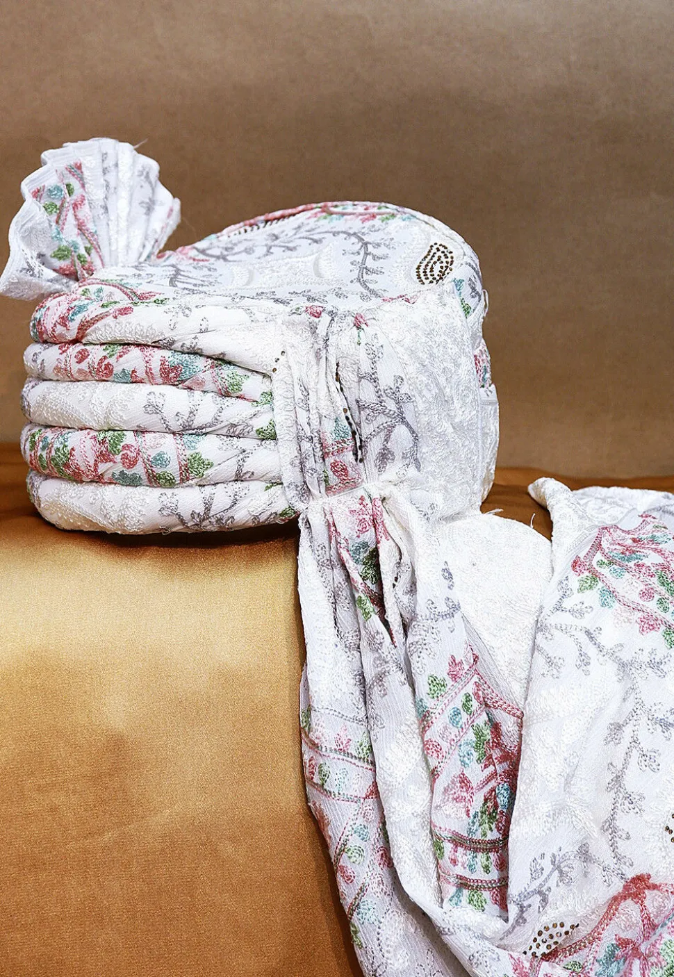Embroidered Chinon Chiffon Turban in White