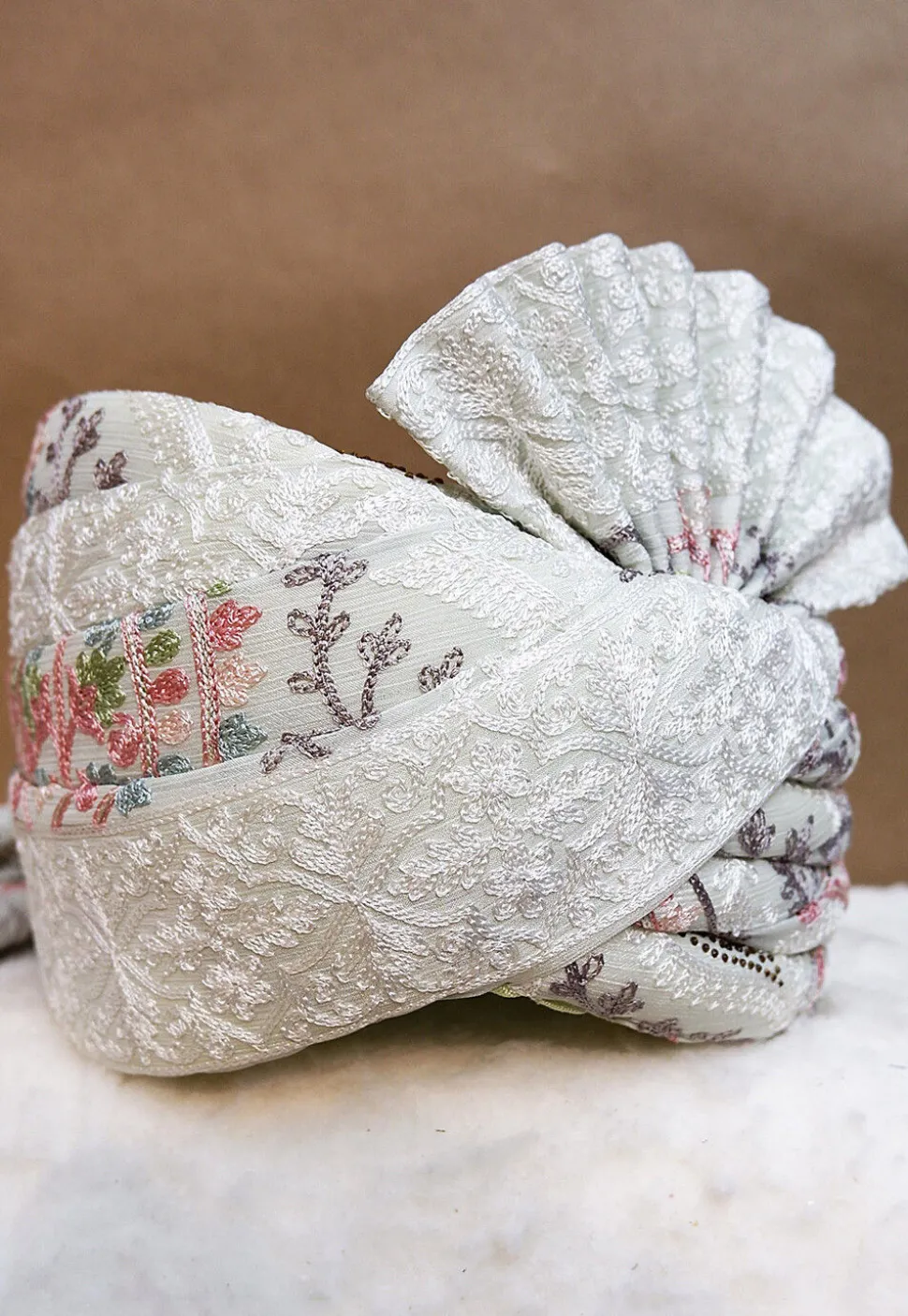 Embroidered Chinon Chiffon Turban in Light Grey