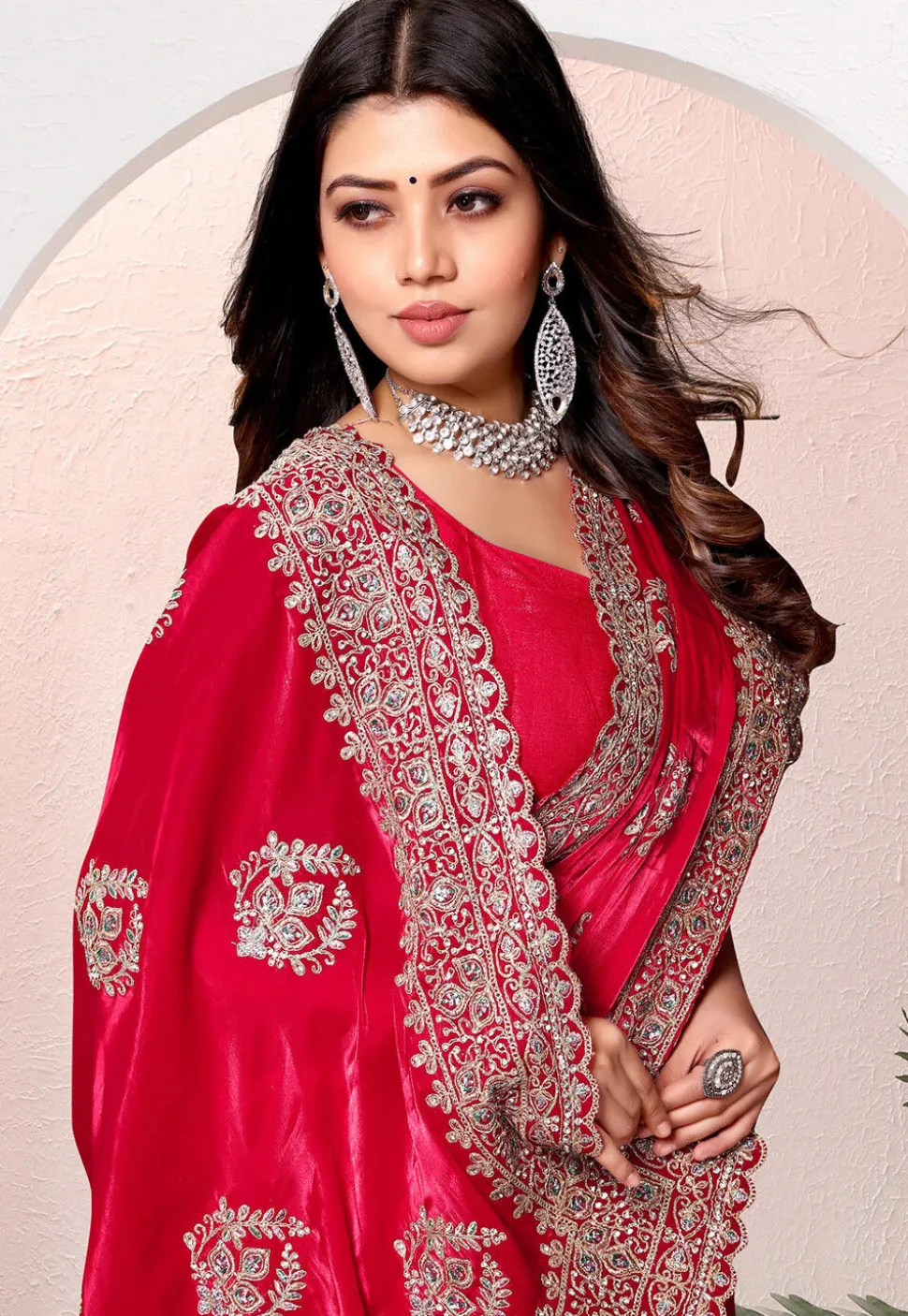 Embroidered Chinon Crepe Scalloped Saree in Red