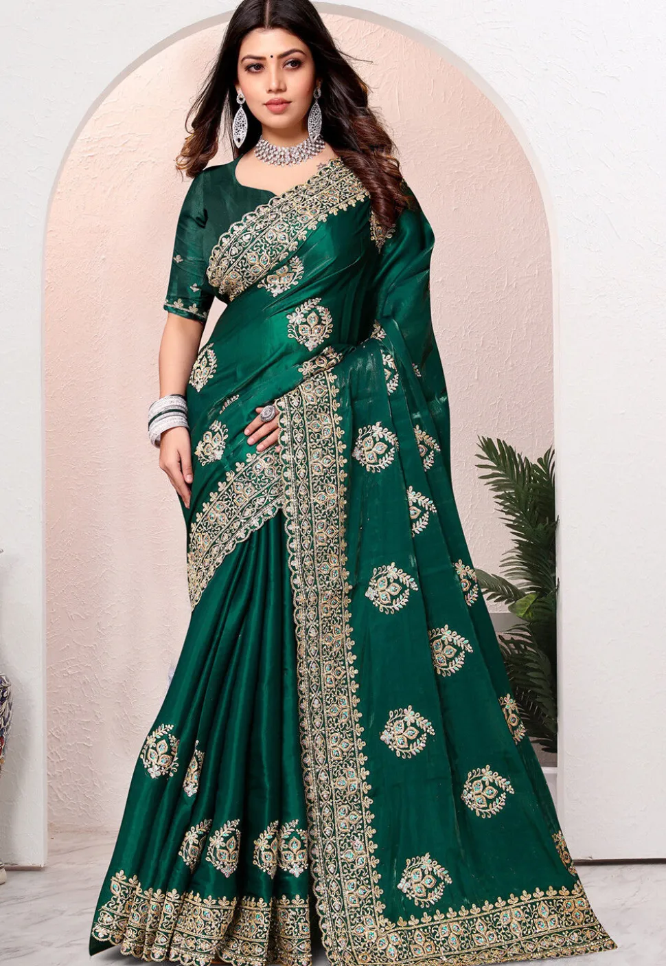 Embroidered Chinon Crepe Scalloped Saree in Dark Green