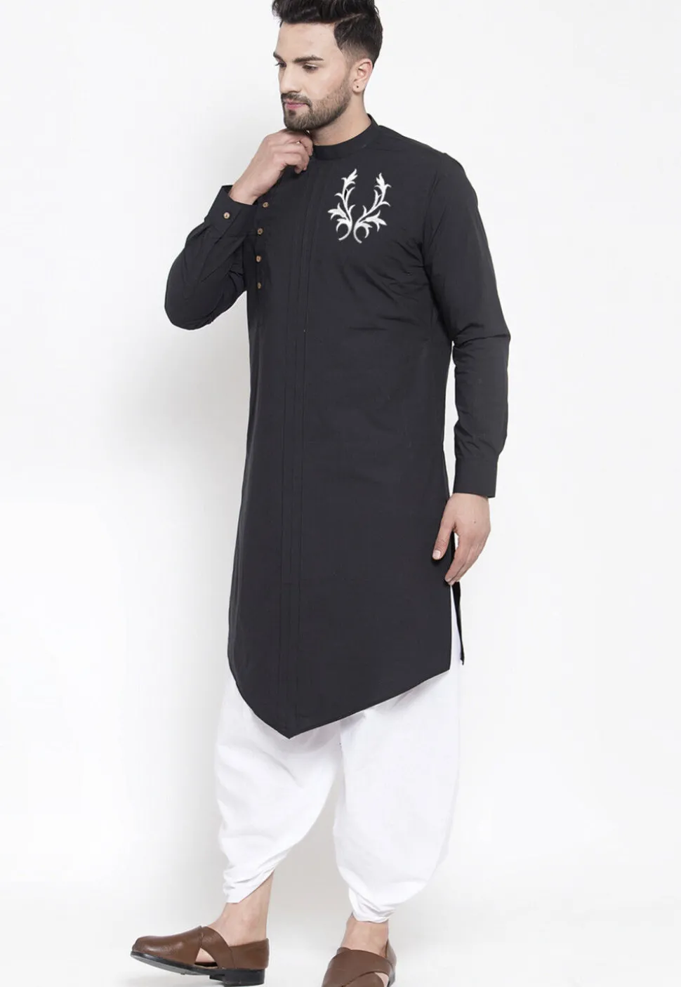 Embroidered Cotton Dhoti Kurta in Black