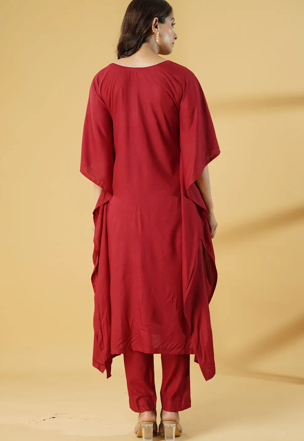 Embroidered Cotton Kaftan Set in Maroon