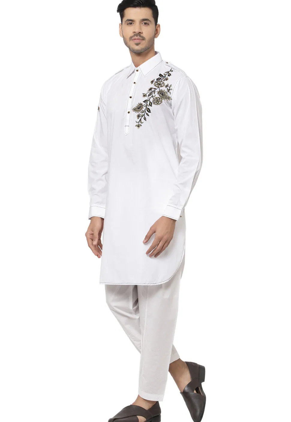 Embroidered Cotton Kurta Set in White