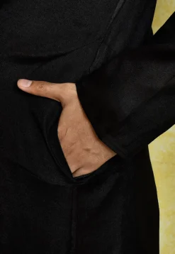 Embroidered Cotton Kurta in Black