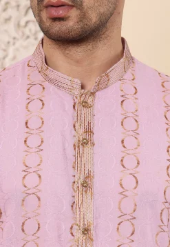Embroidered Cotton Kurta in Pink