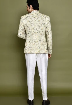 Embroidered Cotton Kurta Set in Off White