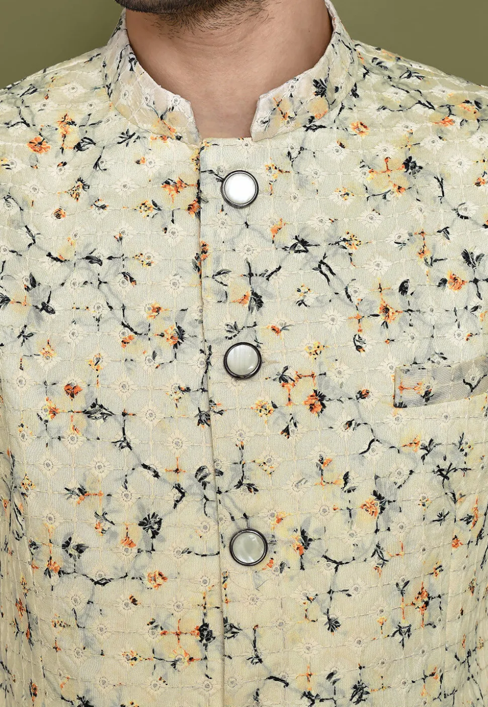Embroidered Cotton Kurta Set in Off White