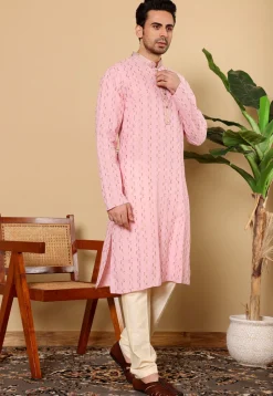Embroidered Cotton Kurta in Pink