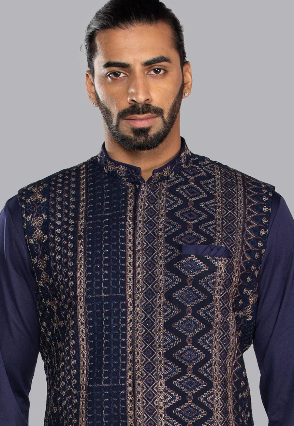 Embroidered Cotton Silk Kurta Set in Navy Blue