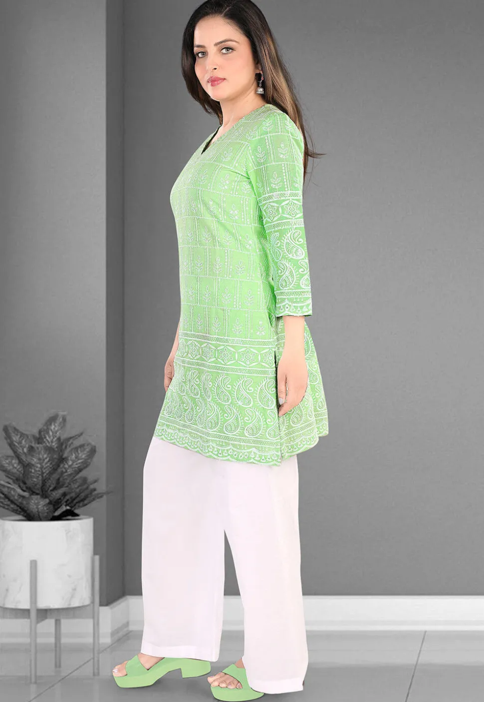 Embroidered Cotton Straight Kurta Set in Light Green