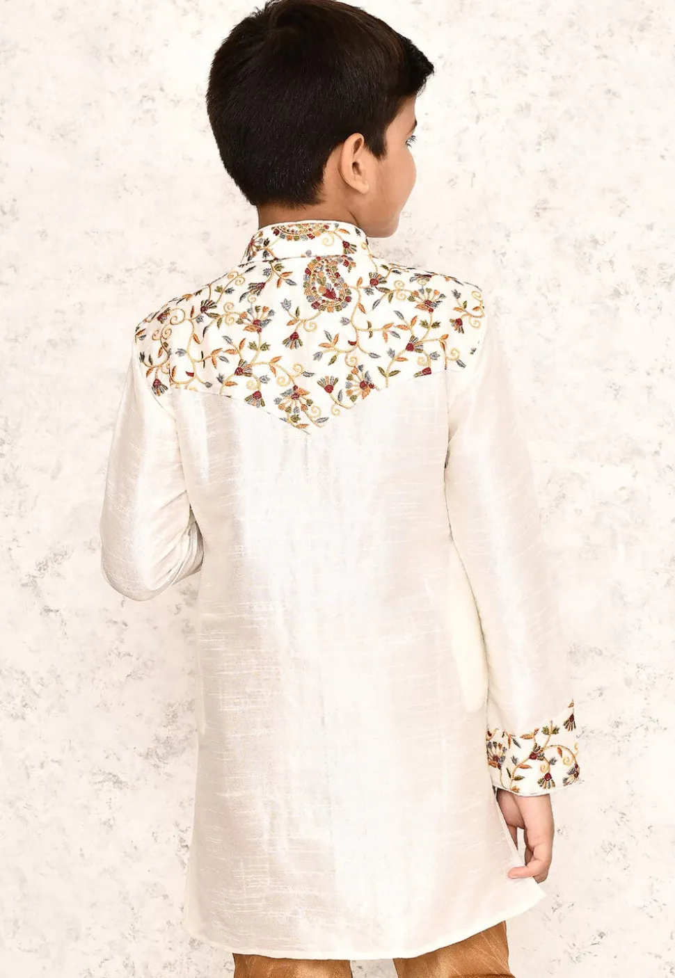 Embroidered Dupion Silk Kurta in Off White