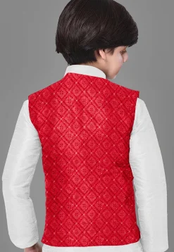 Embroidered Dupion Silk Kurta Set in Off White