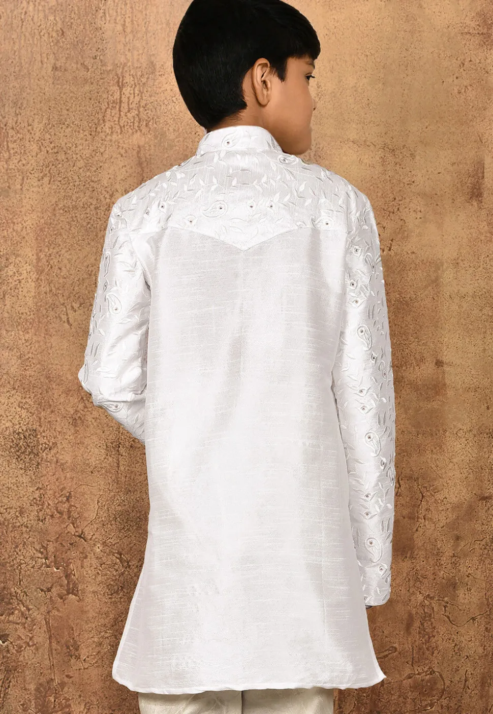 Embroidered Dupion Silk Kurta in Off White