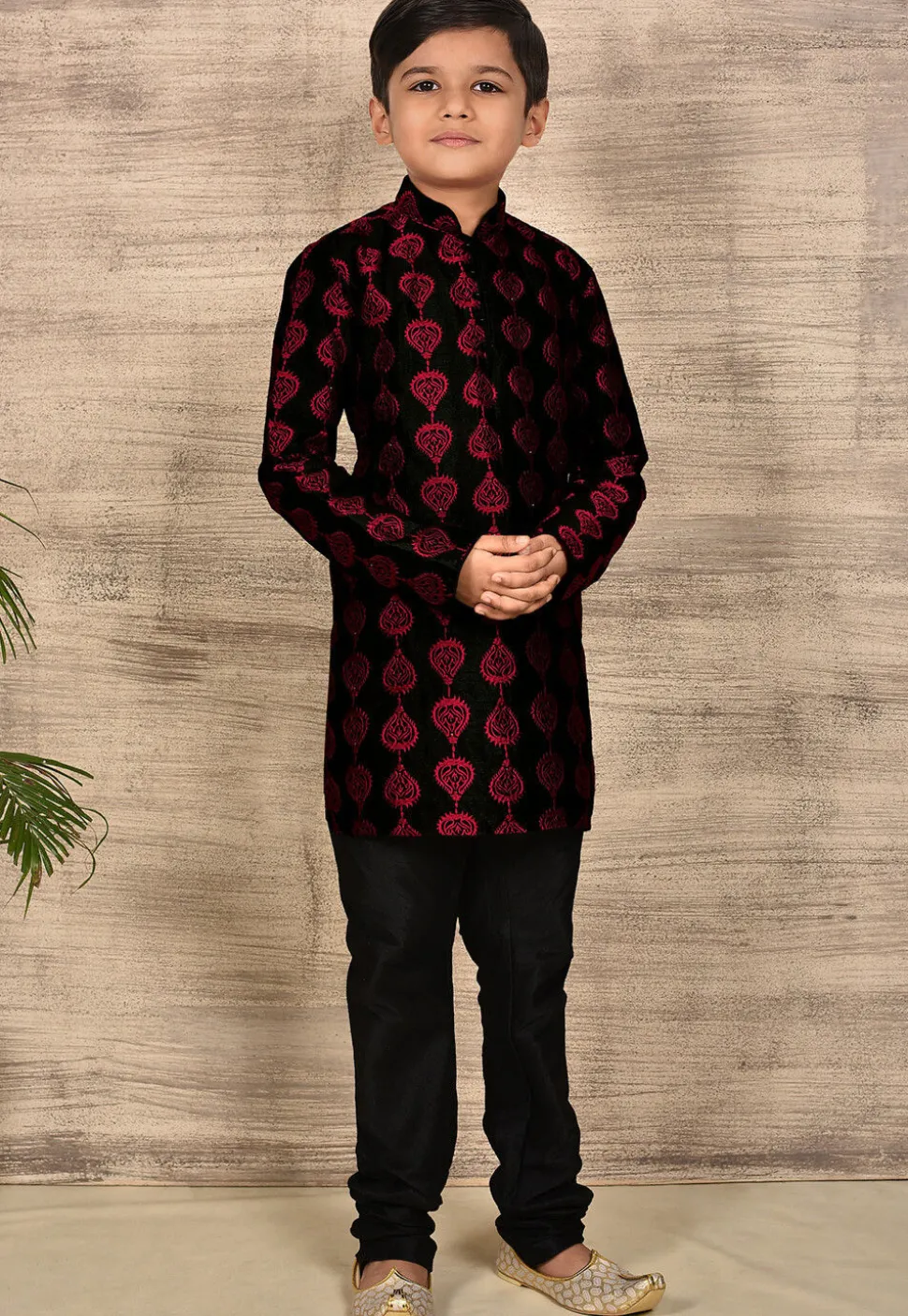 Embroidered Dupion Silk Kurta in Black