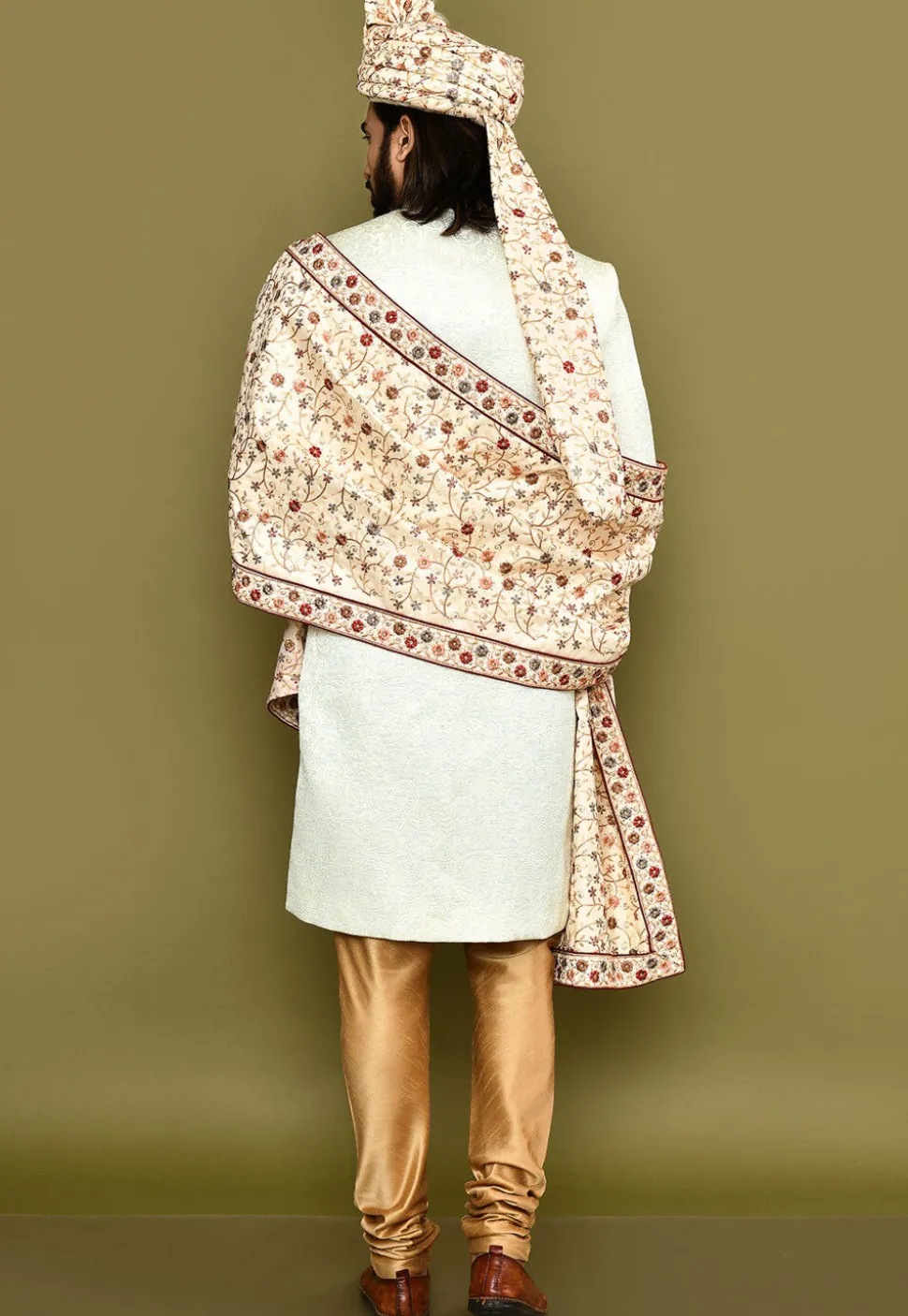 Embroidered Dupion Silk Turban Set in Beige