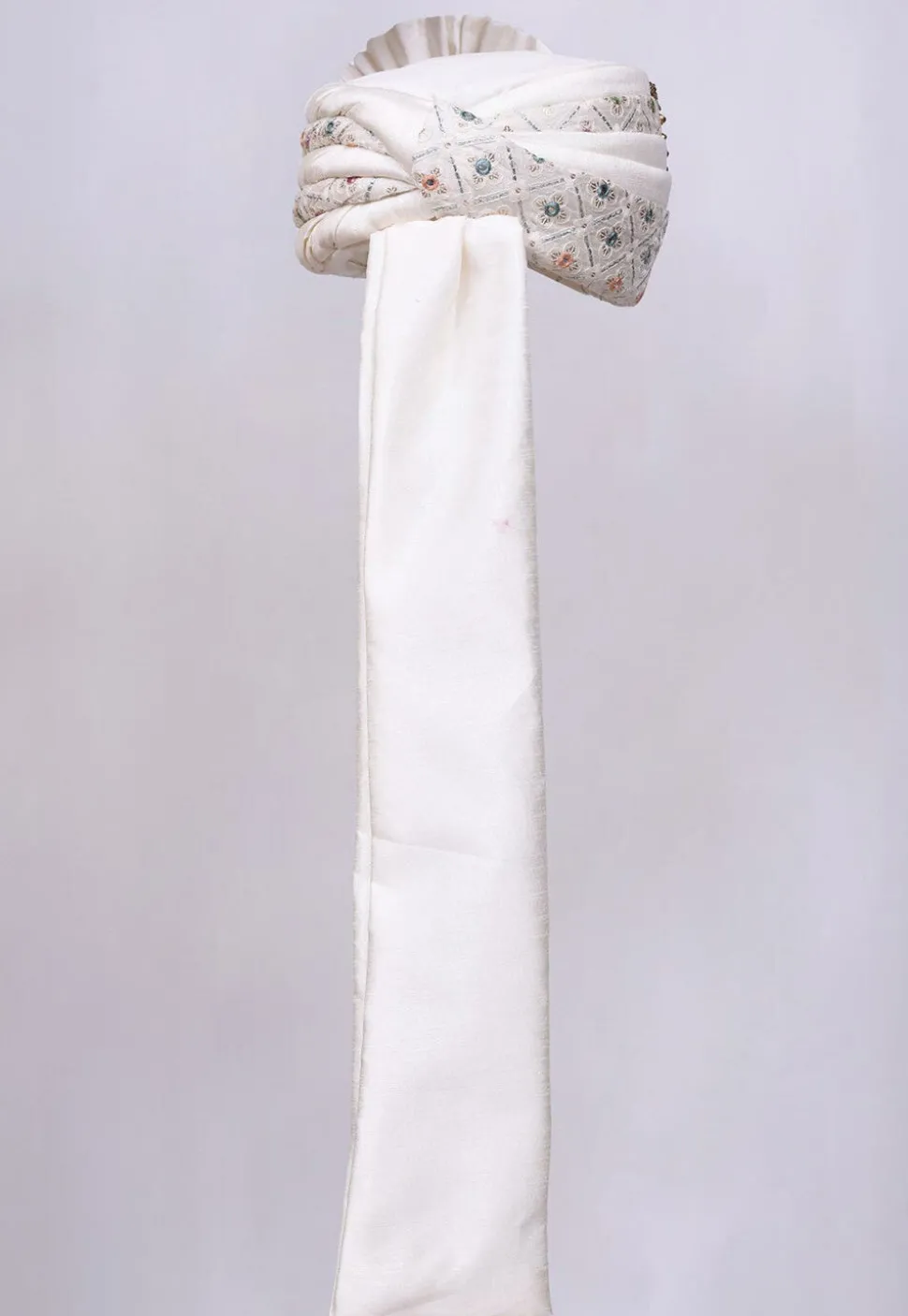 Embroidered Dupion Silk Turban in Off White