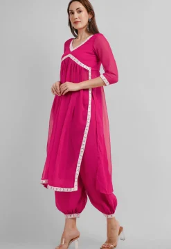 Embroidered Georgette Alia Cut Punjabi Suit in Fuchsia