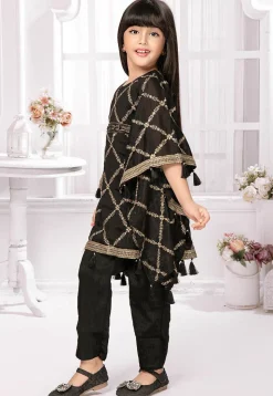 Embroidered Georgette Kaftan Set in Black