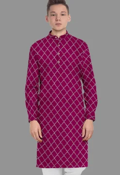 Embroidered Georgette Kurta in Magenta