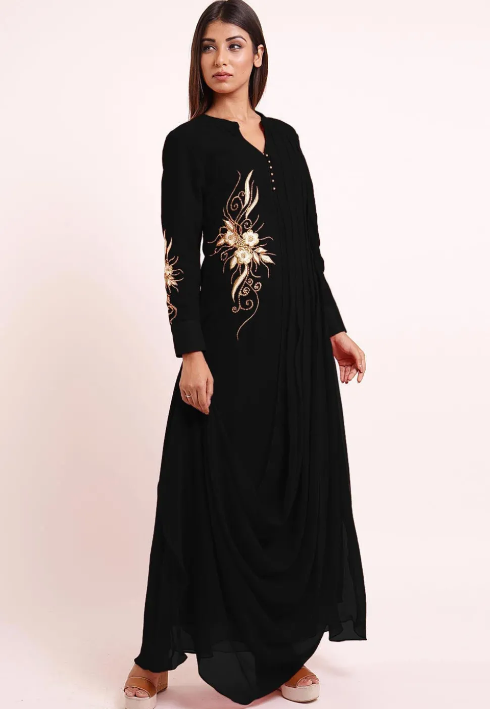 Embroidered Georgette Kurta Set in Black