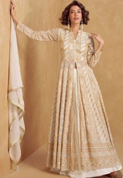 Embroidered Georgette Lehenga in Off White