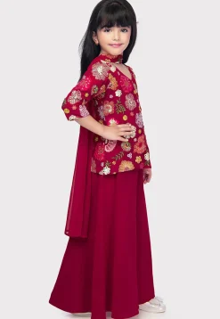 Embroidered Georgette Pakistani Suit in Dark Fuchsia